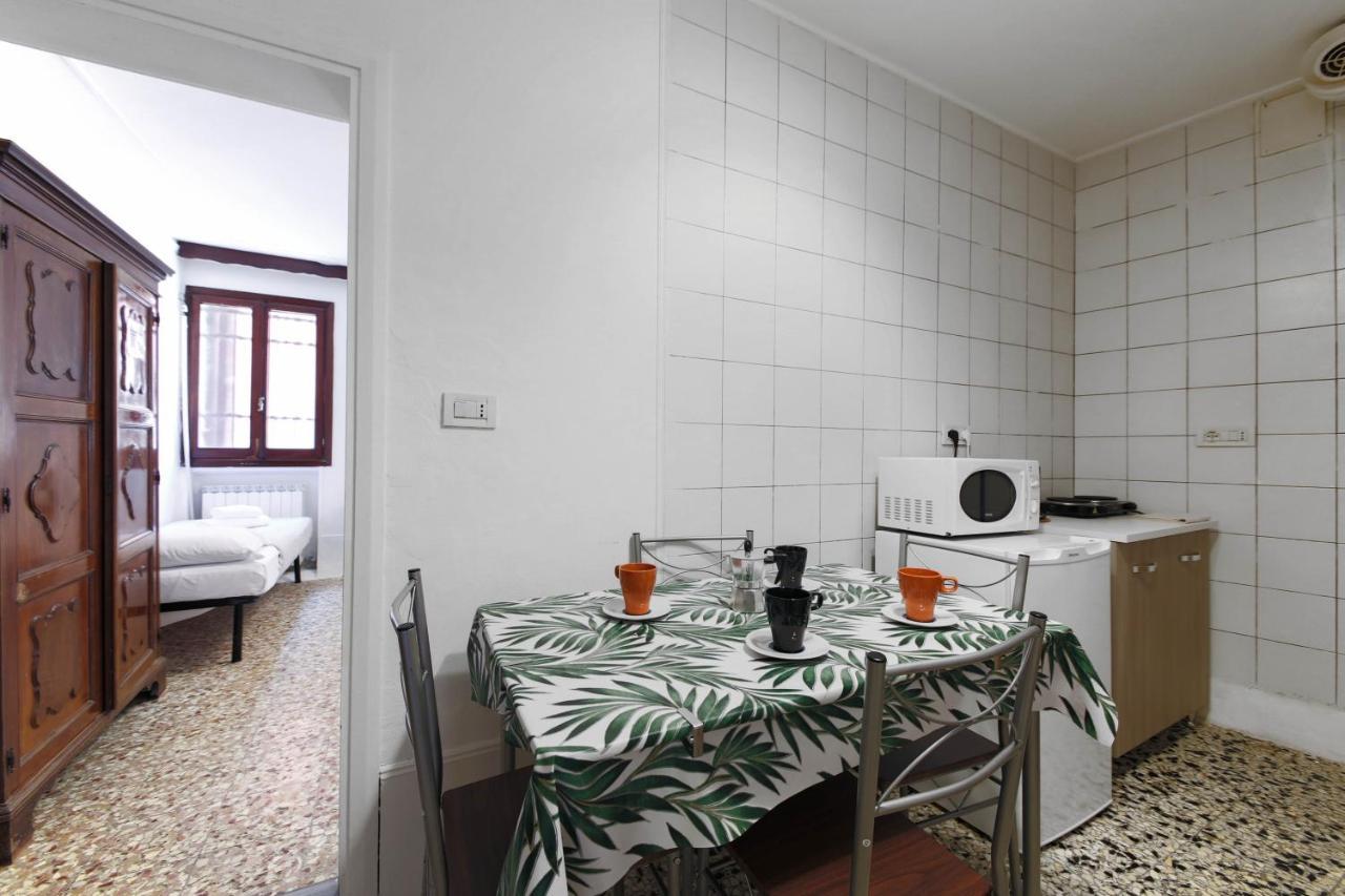 Economy Santa Croce Apartamento *